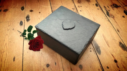 9 Piece Slate Gift Set - Place Mats, Coasters & Tea-light Holder